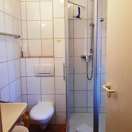 7 Im Fischerhaus Wintergarten Und Terrasse Mit Strandkorb Apartment Sellin (Rugen)