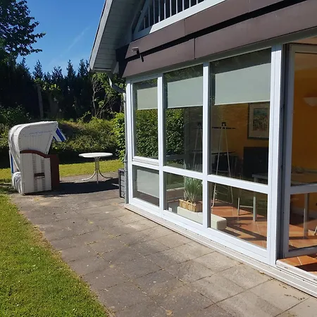 7 Im Fischerhaus Wintergarten Und Terrasse Mit Strandkorb *