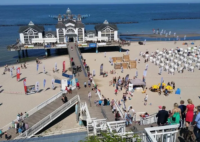 7 Im Fischerhaus Wintergarten Und Terrasse Mit Strandkorb