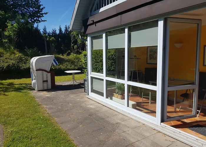 7 Im Fischerhaus Wintergarten Und Terrasse Mit Strandkorb *